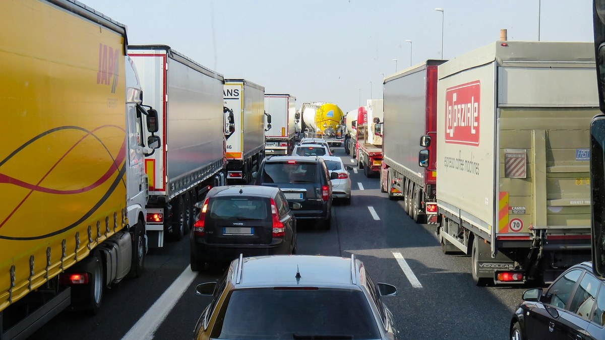 Pendik Trafik Kazası: E-5, TEM ve Sabiha Gökçen Çevresi