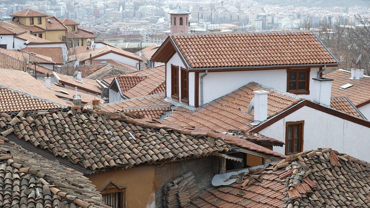 Sultanbeyli'de Hisseli Tapu ve Tapu Tahsis Belgesi: Ortaklığın Giderilmesi ve Önalım